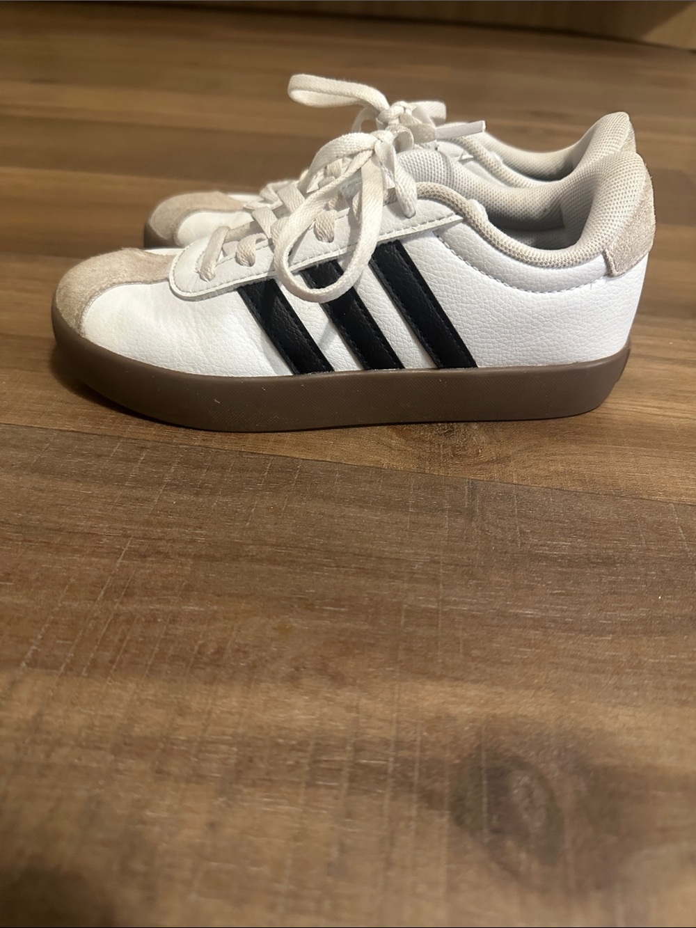 Kids Adidas White Sneakers with Black Stripes and Brown Sole